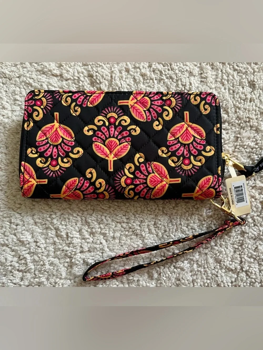 NWT Simply Southern Quilted Floral Wristlet Wallet Black Pink Gold Phone Wallet